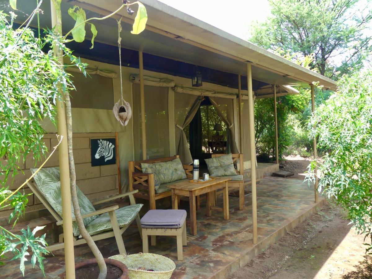 Ikweta Safari Camp Hotel Maua Exterior photo